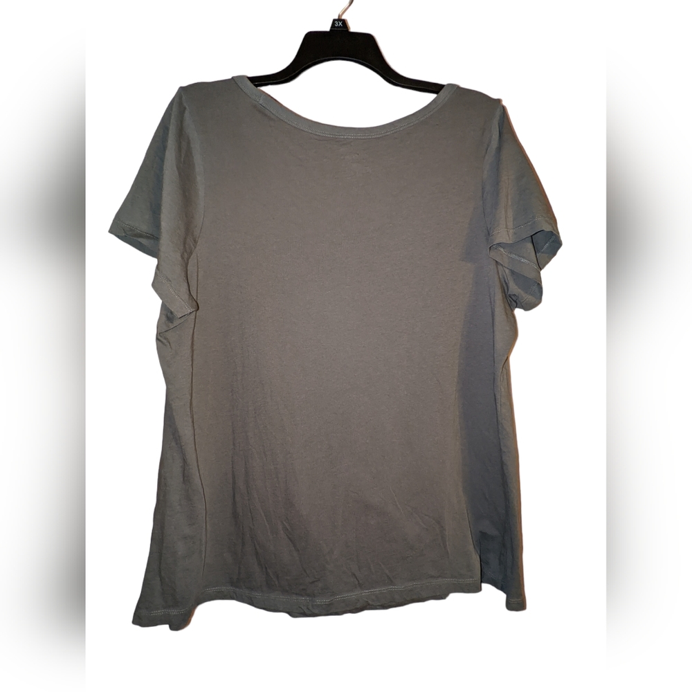 Torrid 3X Gothic Cemetery Angel Grey T-Shirt - Picture 5 of 6